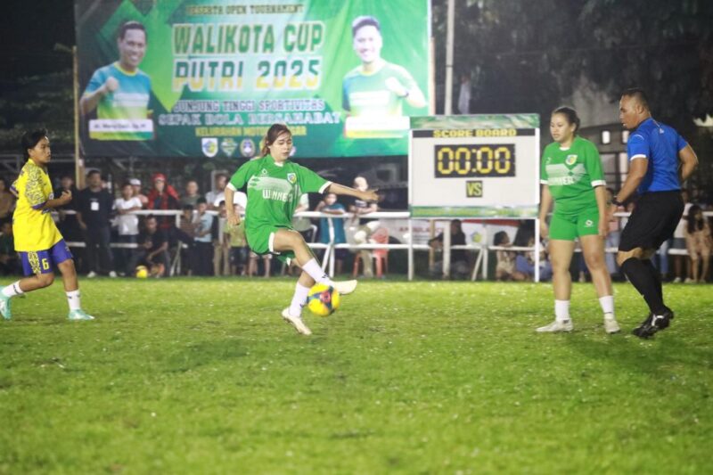 Wali Kota Kotamobagu membuka Turnamen Wali Kota Cup Putri 2025, ajang olahraga yang memperkuat silaturahmi dan mendorong lahirnya atlet berprestasi.